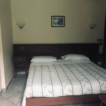 Elisabetta Hotel 3*